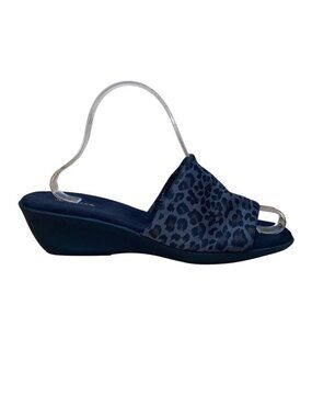 Aerosoles Women’s Gray Leopard Print Fabric Open-Toe Wedge Sandals Size 10M